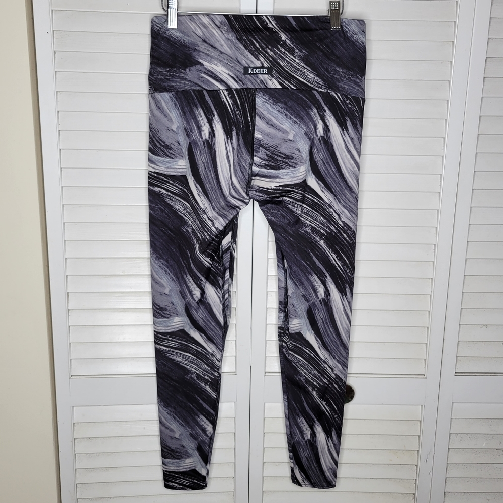 K-Deer Ankle Leggings in Mambo Black White Marble/Paint Strokes Sz XL EUC - Picture 4 of 7